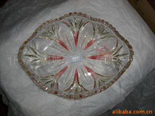 水晶玻璃果盤的藝術(shù)與實(shí)用 日用玻璃制品的精致之美